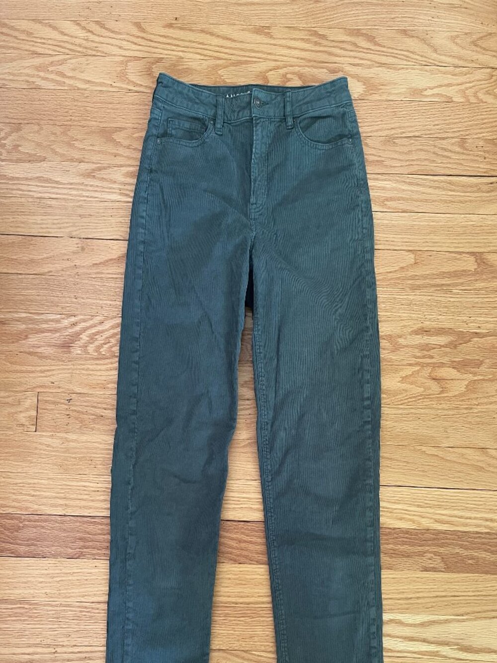 American Eagle Mom Straight Jean - Women's 8 Tall Stretch - Green Corduroy